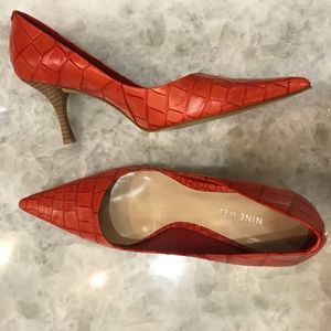 Nine West red crocodile pointed toe pumps